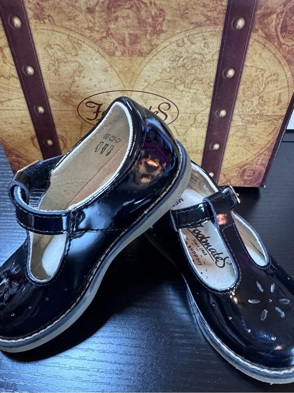 FootMates Black Patent Mary Jane Dress Shoes for Girls